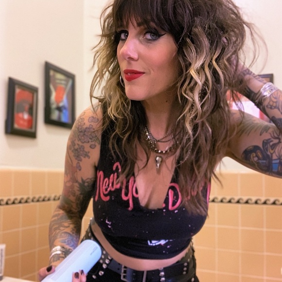 Meet your Posher, Katie - Picture 2 of 4